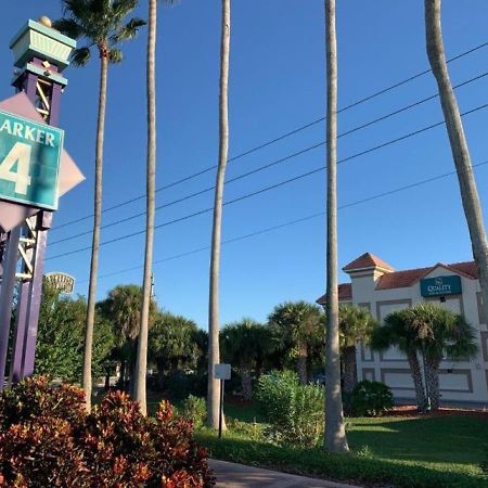 Quality Inn & Suites Kissimmee By The Lake Four Corners Екстериор снимка