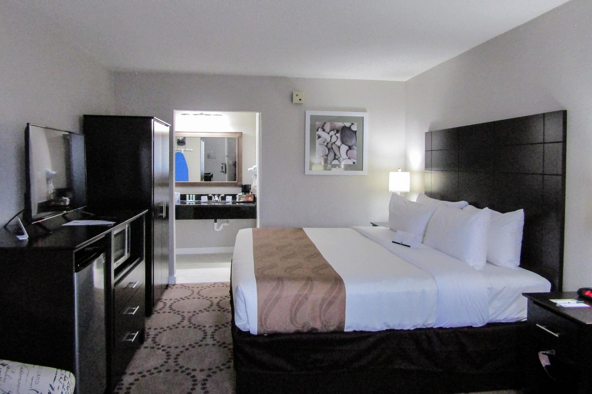 Quality Inn & Suites Kissimmee By The Lake Four Corners Екстериор снимка